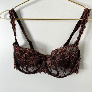 Chocolate and Amber Lace Chantelle Bra, Size 32DD